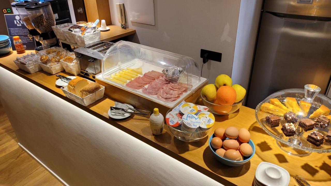 Eva Luxury Rooms กาญารี ภายนอก รูปภาพ