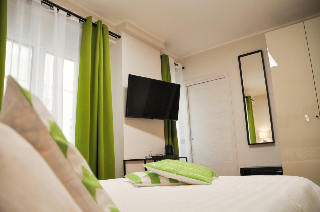 Eva Luxury Rooms กาญารี ภายนอก รูปภาพ